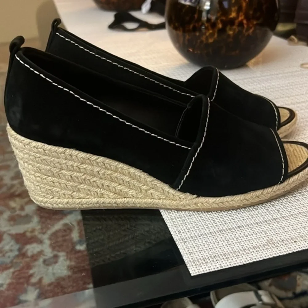 DONALD PLINER ESPRADILLE SIZE 10